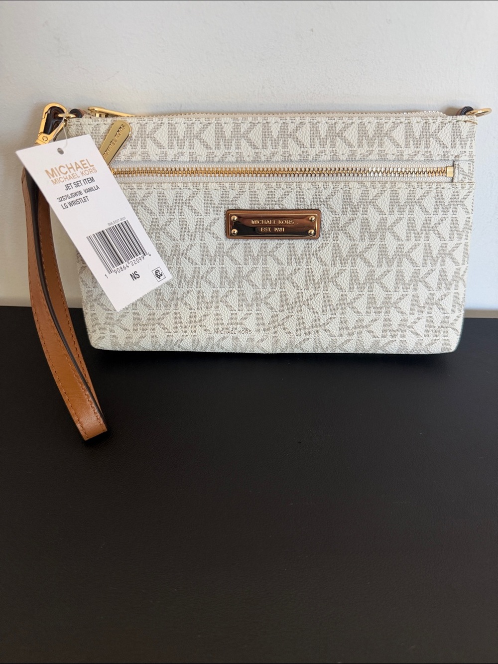Michael Kors Jet Set Vanilla Signature Logo Large Wristlet NWT